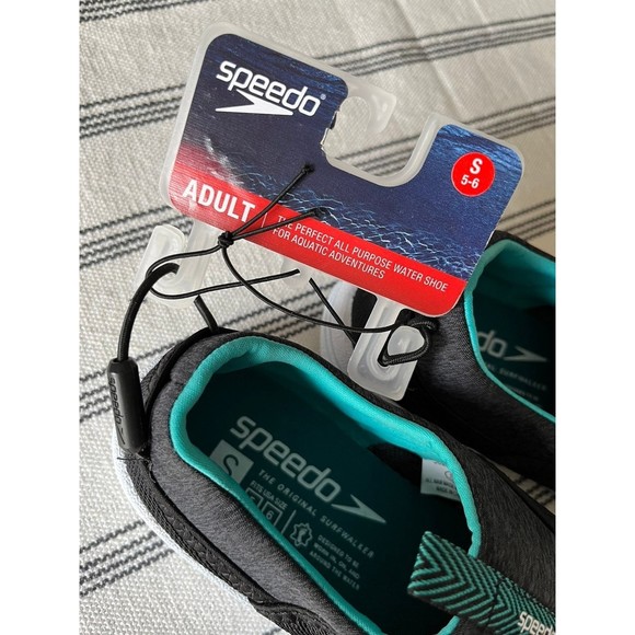 New with tags Speedo Water Shoes size small - Picture 3 of 5